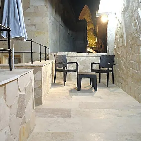 Asma Cave House Hotell